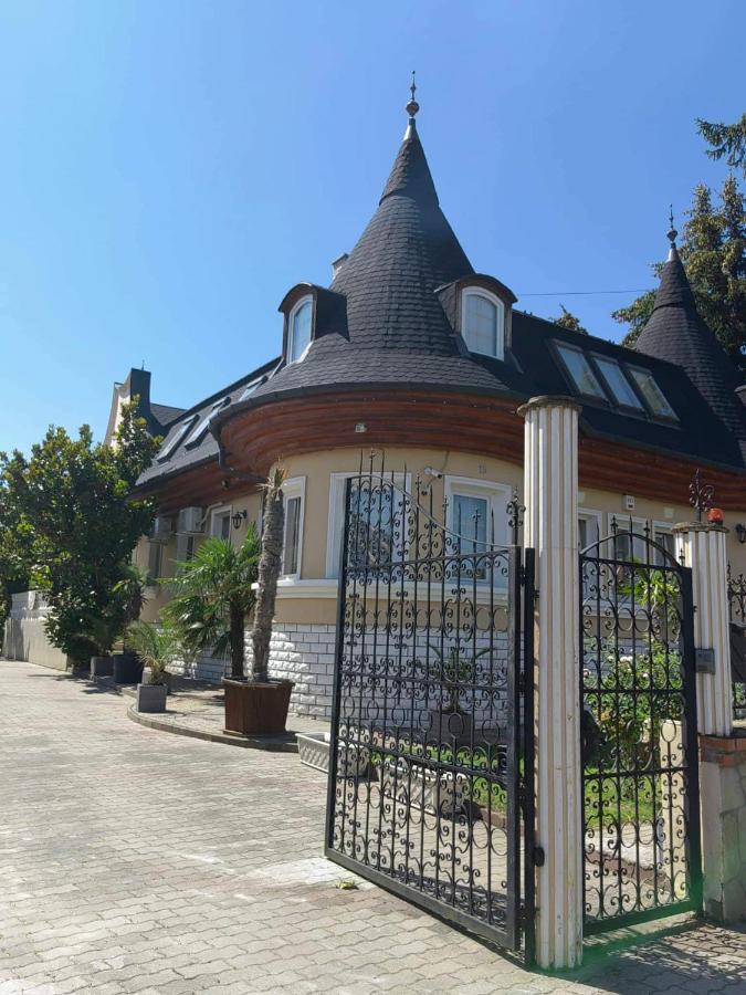 Kastely Villa Keszthely Exterior photo